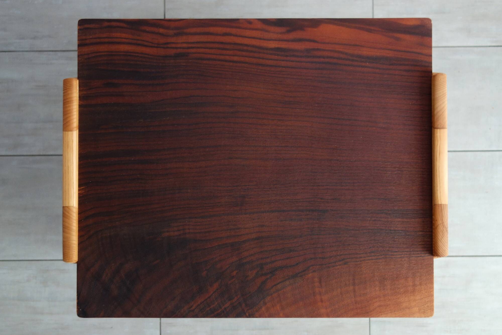 2-tier wooden coffee table from the 50s and 60s