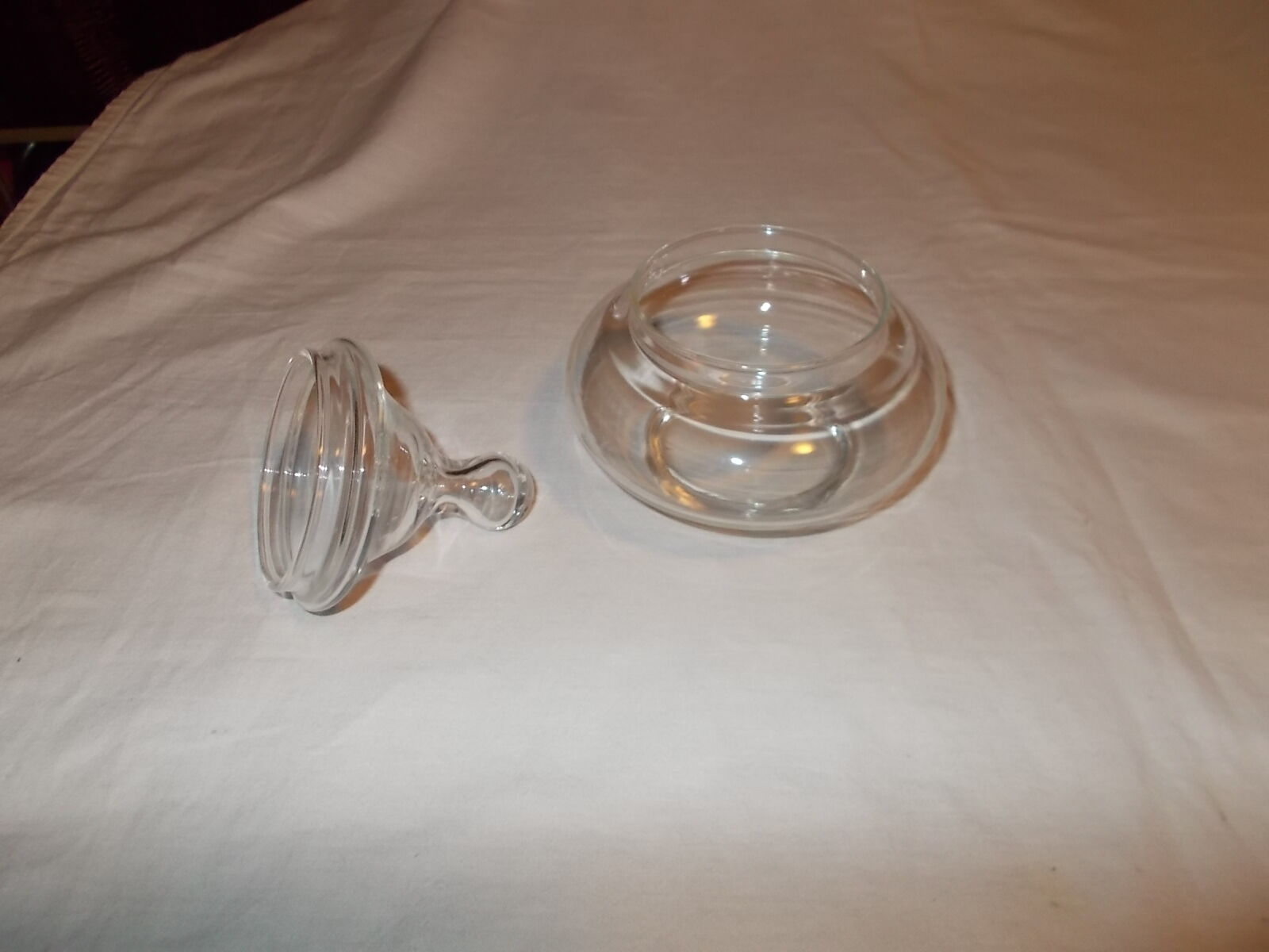 Transparent glass box