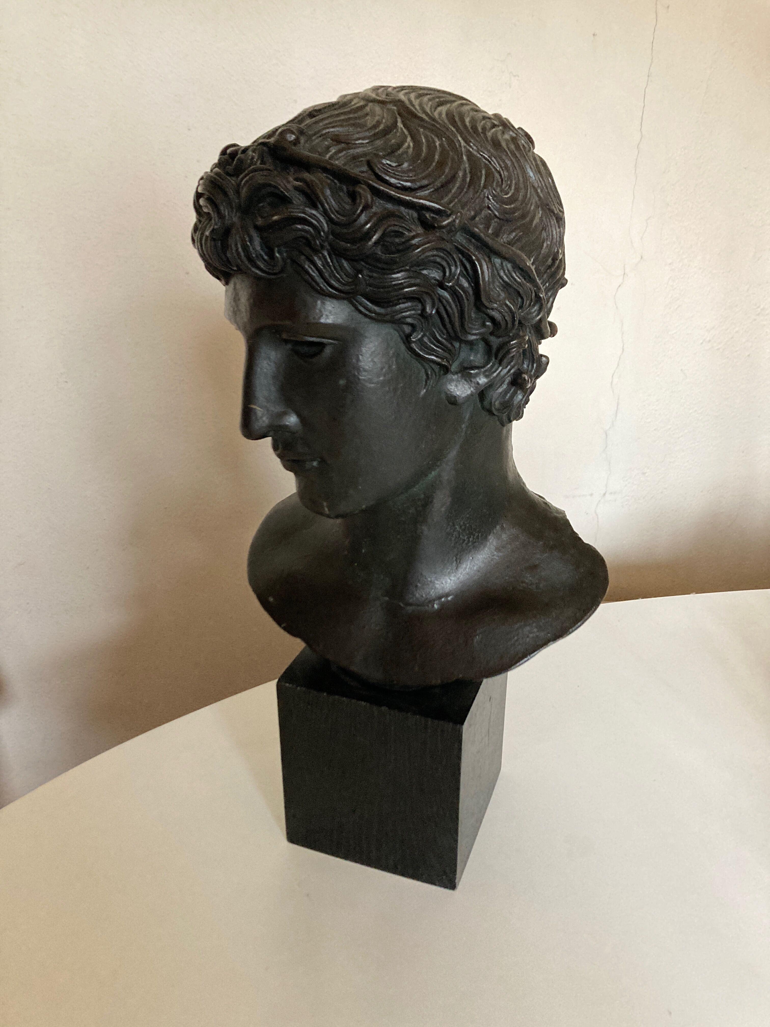 Athlete's head winner Greco Roman antiquities Louvre Museum