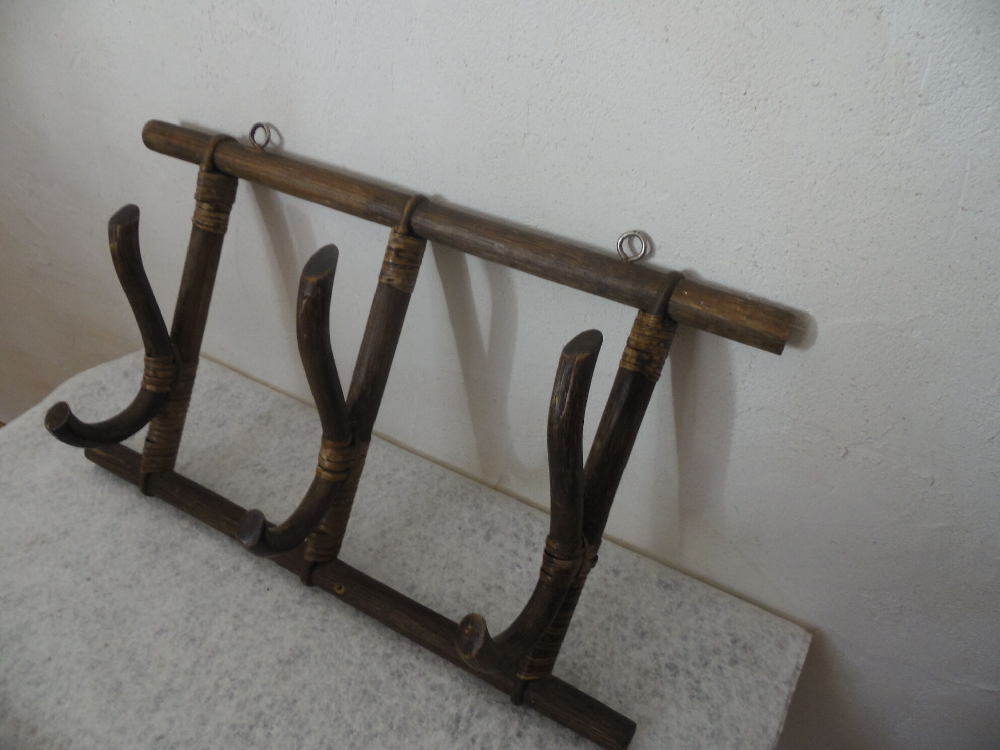 Coatrack bamboo