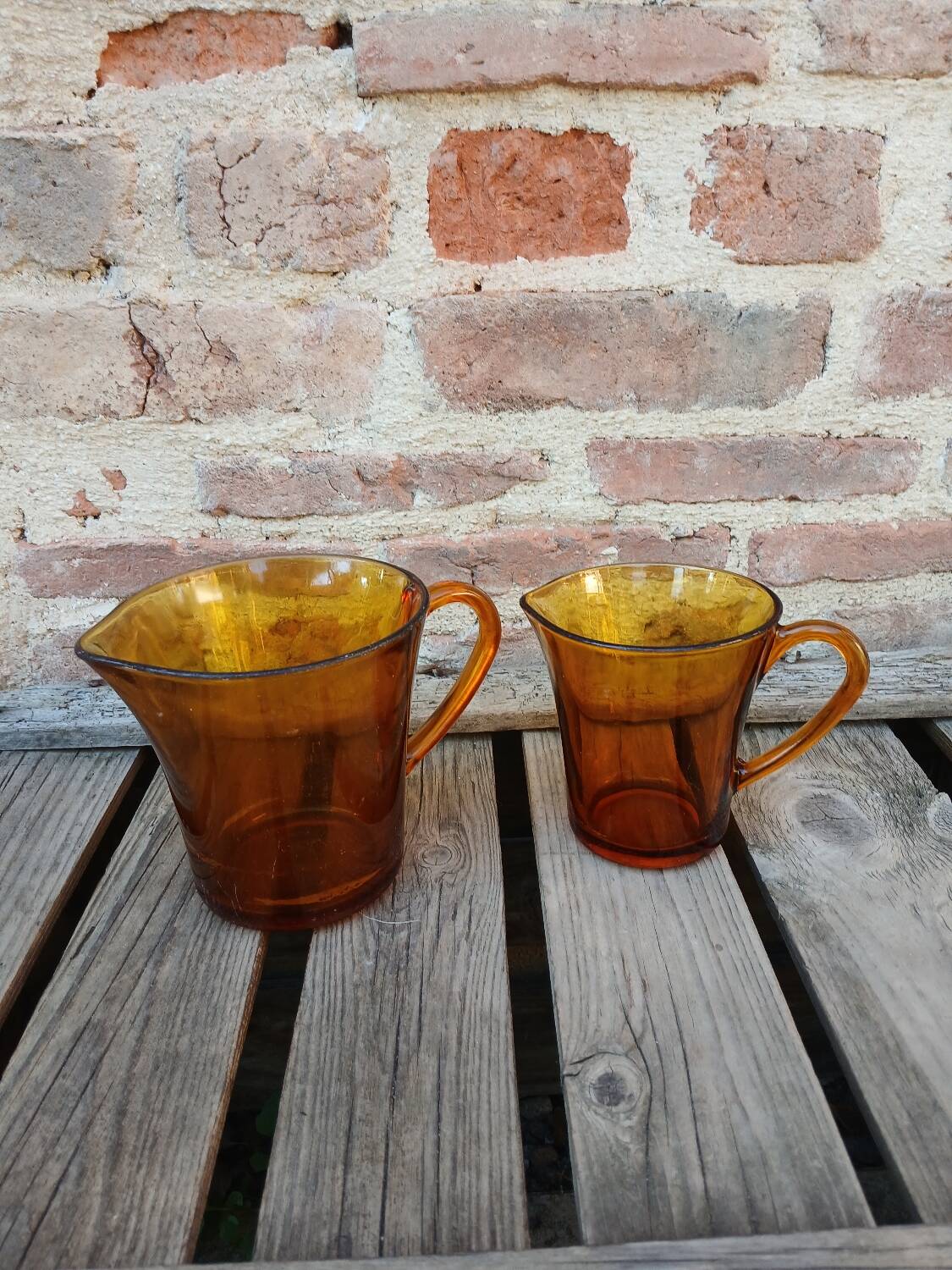 2 old pitchers