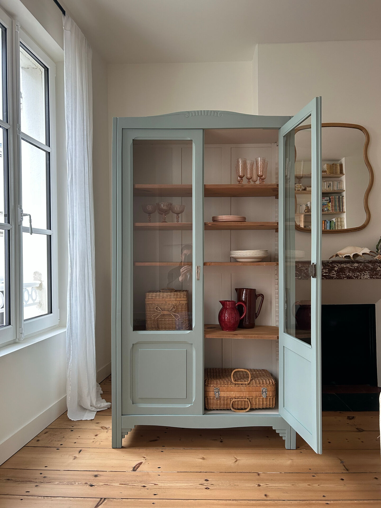 Armoire vitrée rénovée