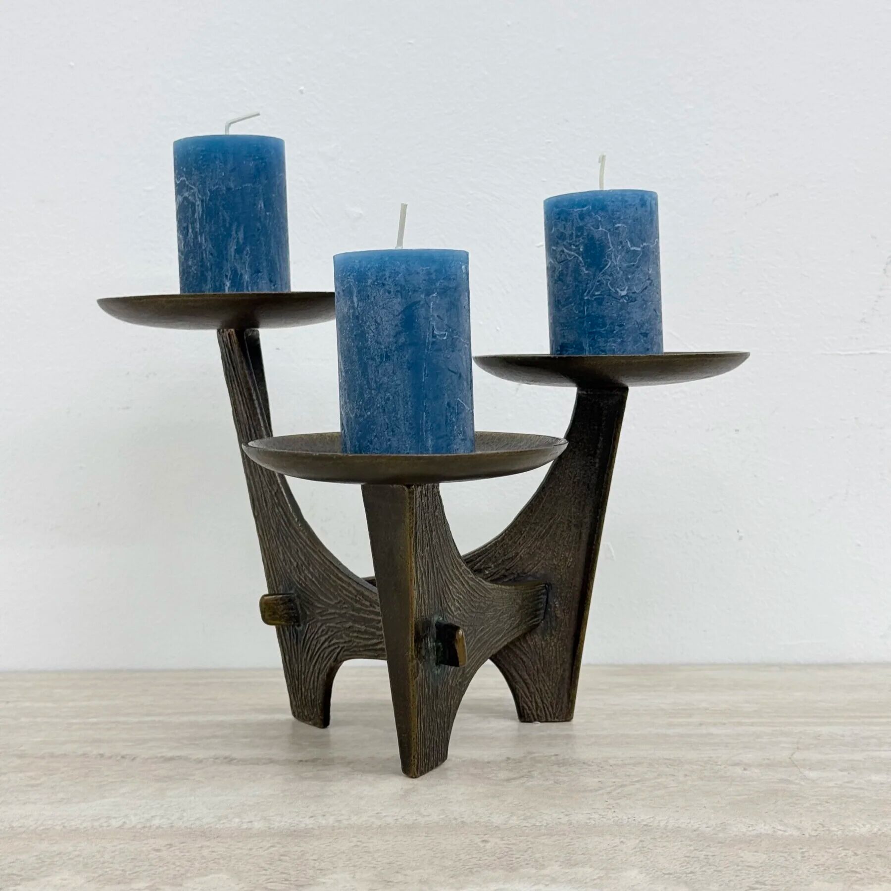 Modernist sculptural brutalist solid bronze metal candleholder, France, 1960s