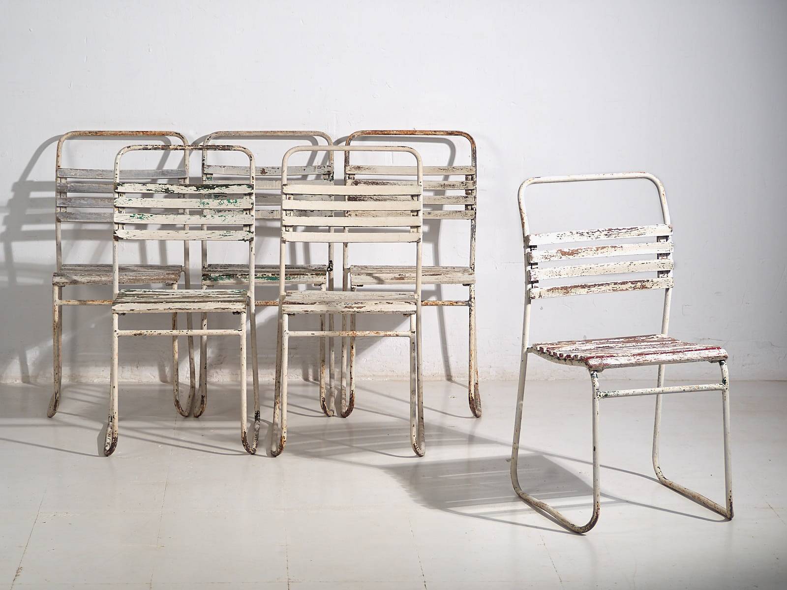 Antique white outdoor chairs (circa 1920). Set of 4