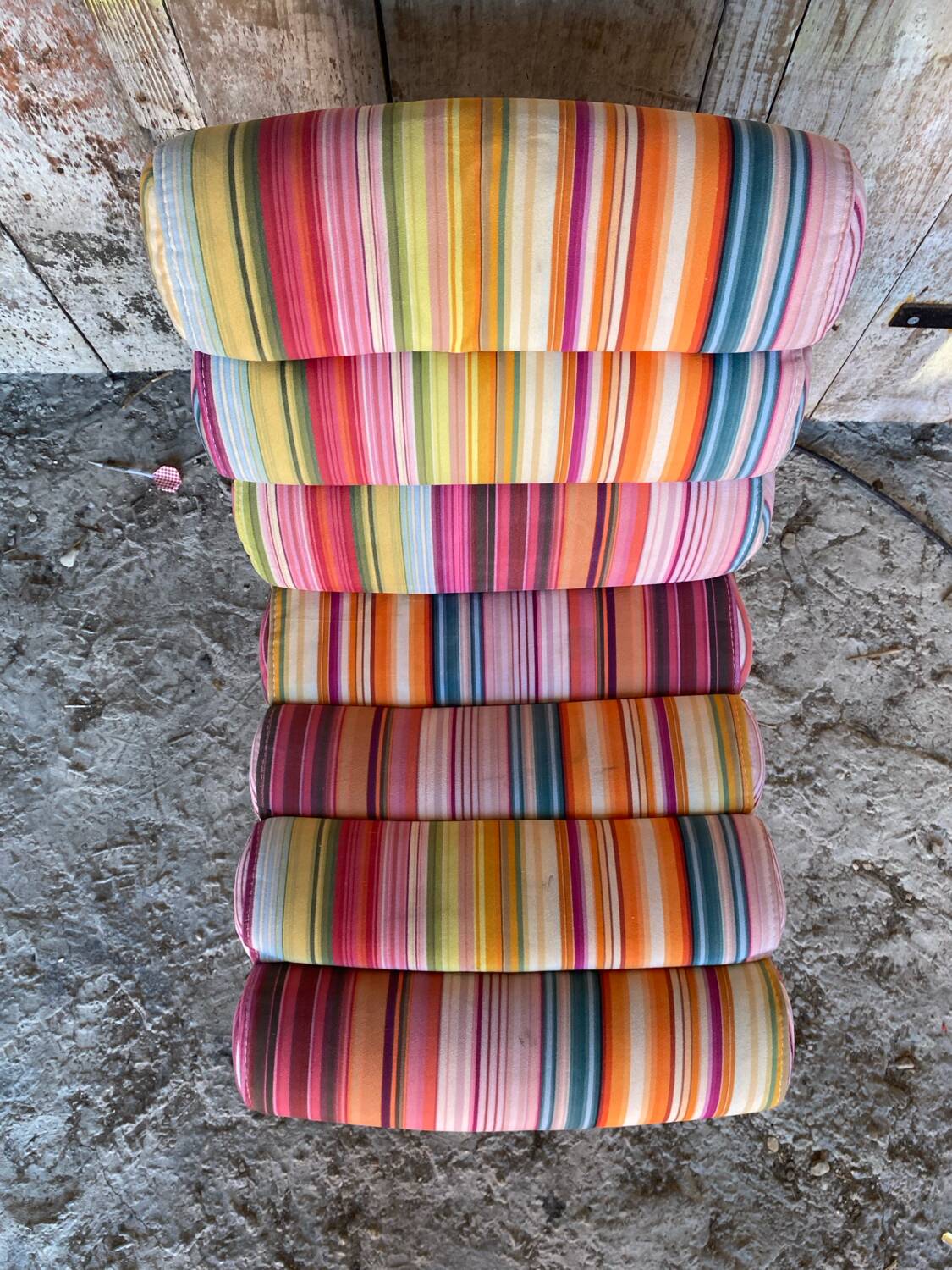 Chair Design Black Metal Base + Multicoloured Fabric Cushion Seat