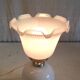 Lampe à poser en verre opalin rose - mid. XXeme