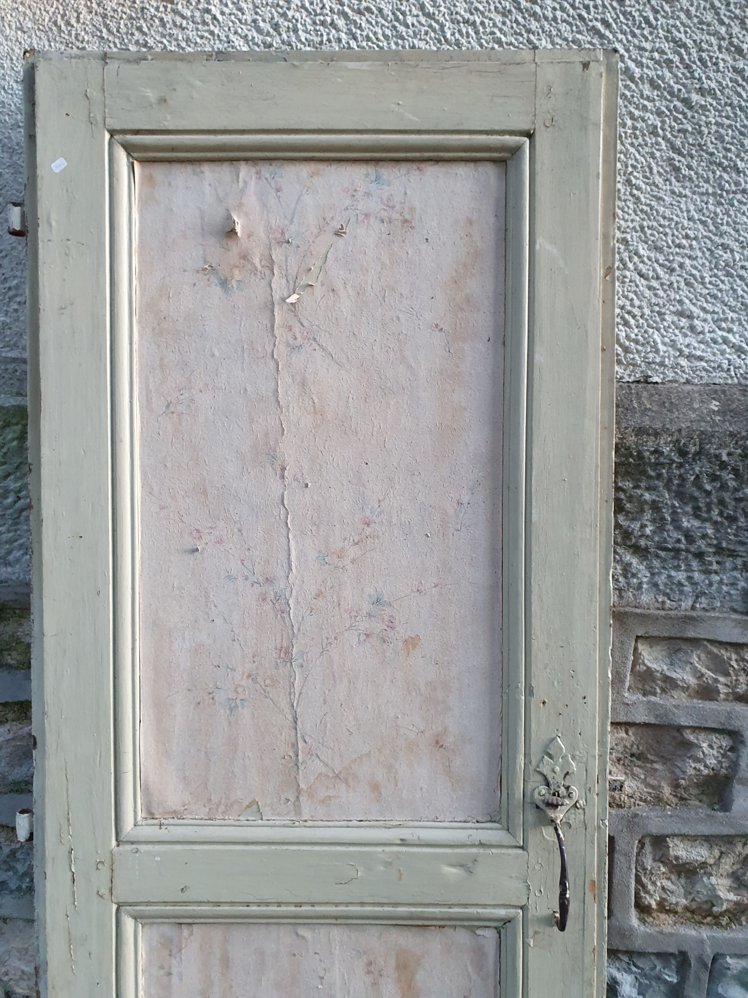 Old door period XVIII s