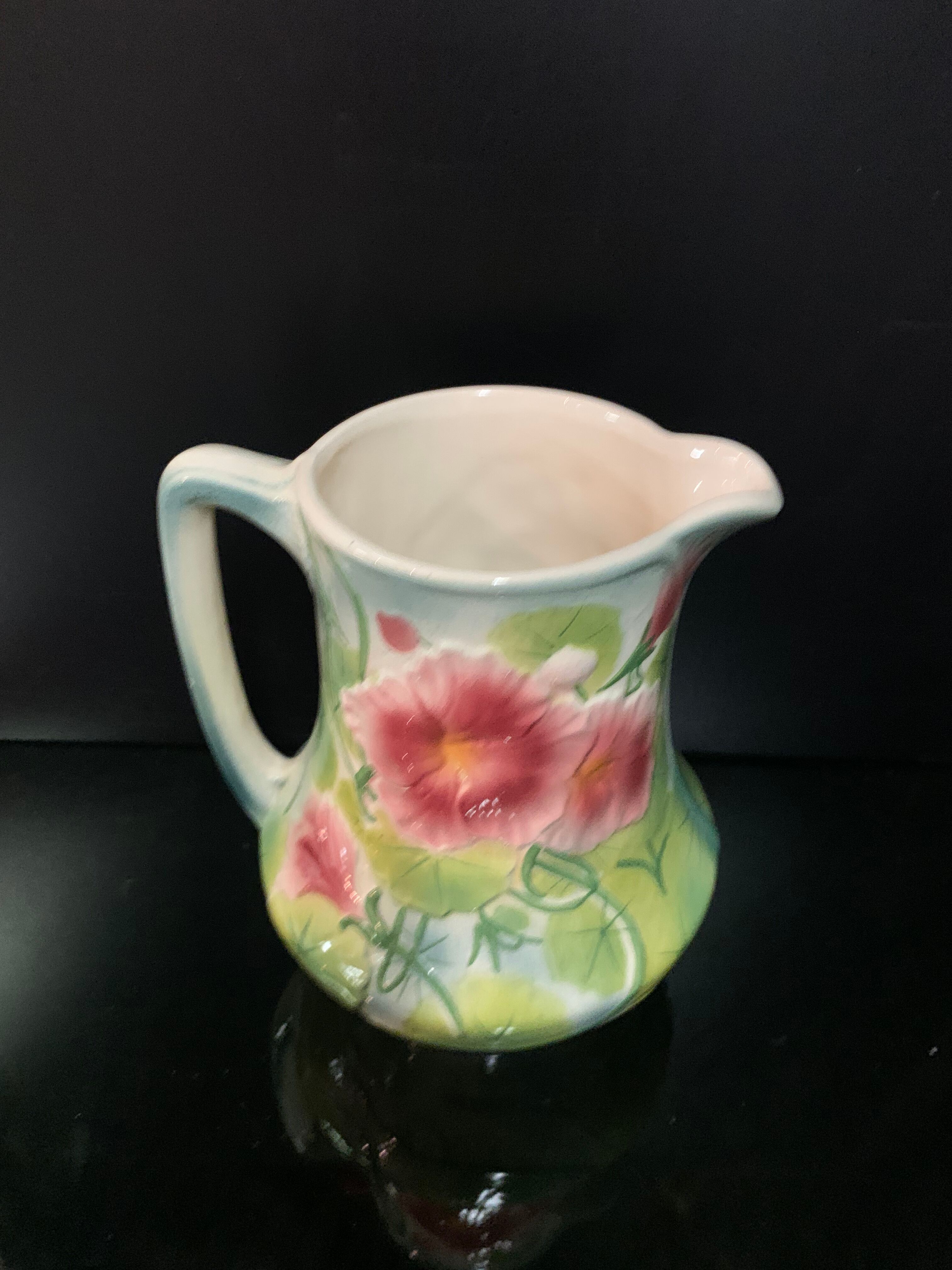 Carafe , pitcher Saint Clément .