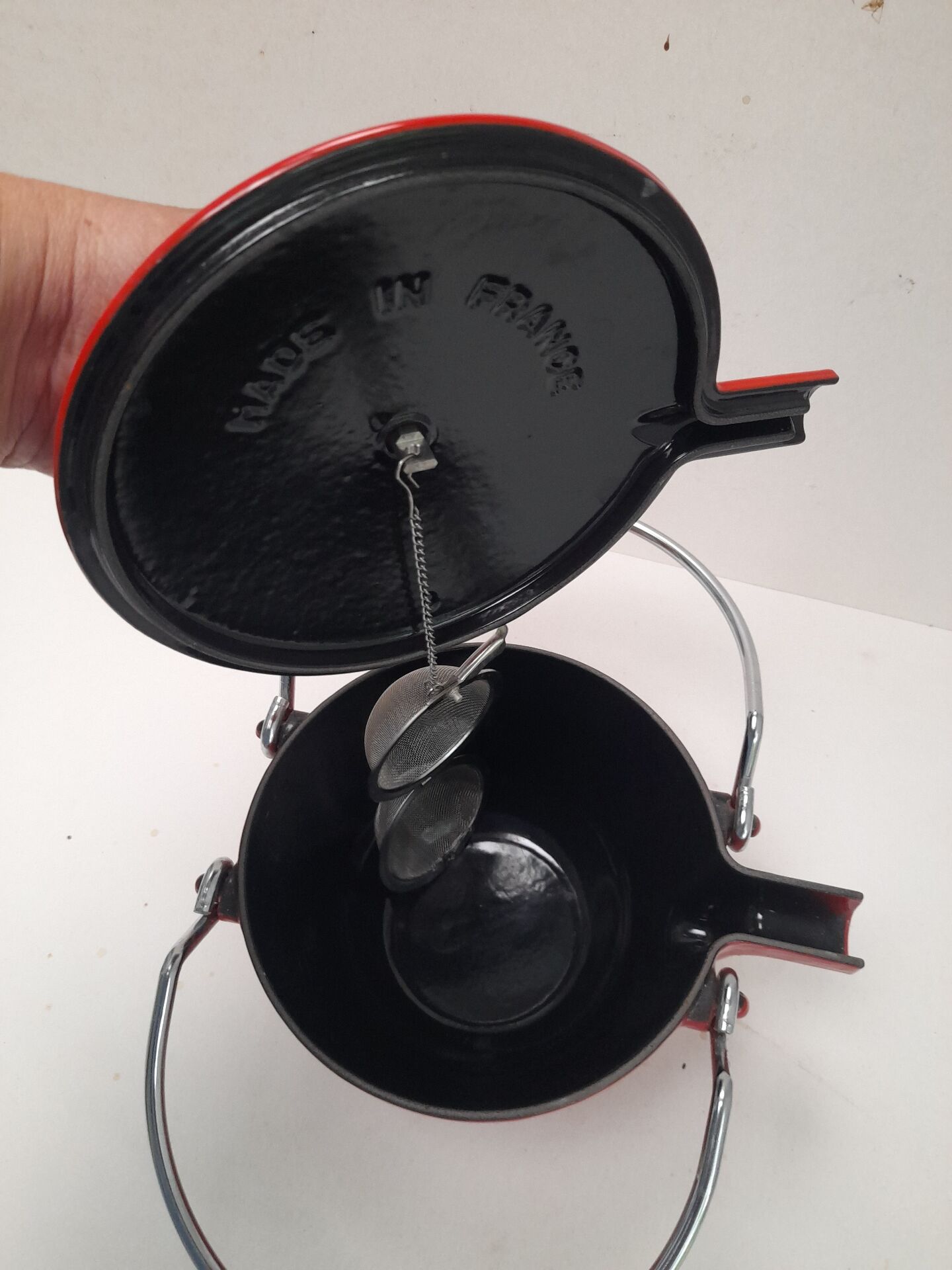 The Staub red enamelled cast iron teapot.