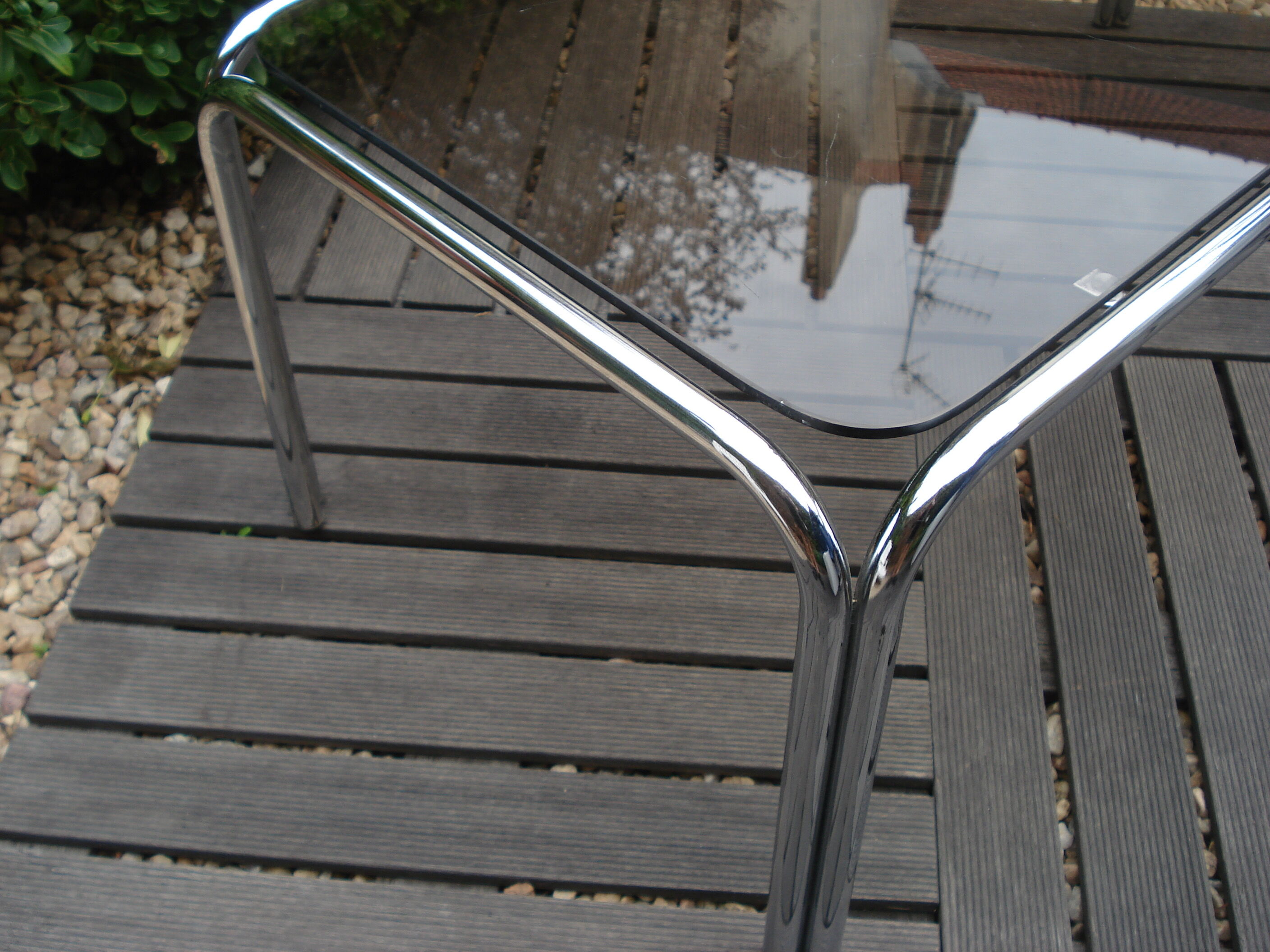 Coffee table chrome glasses smoke vintage 1970