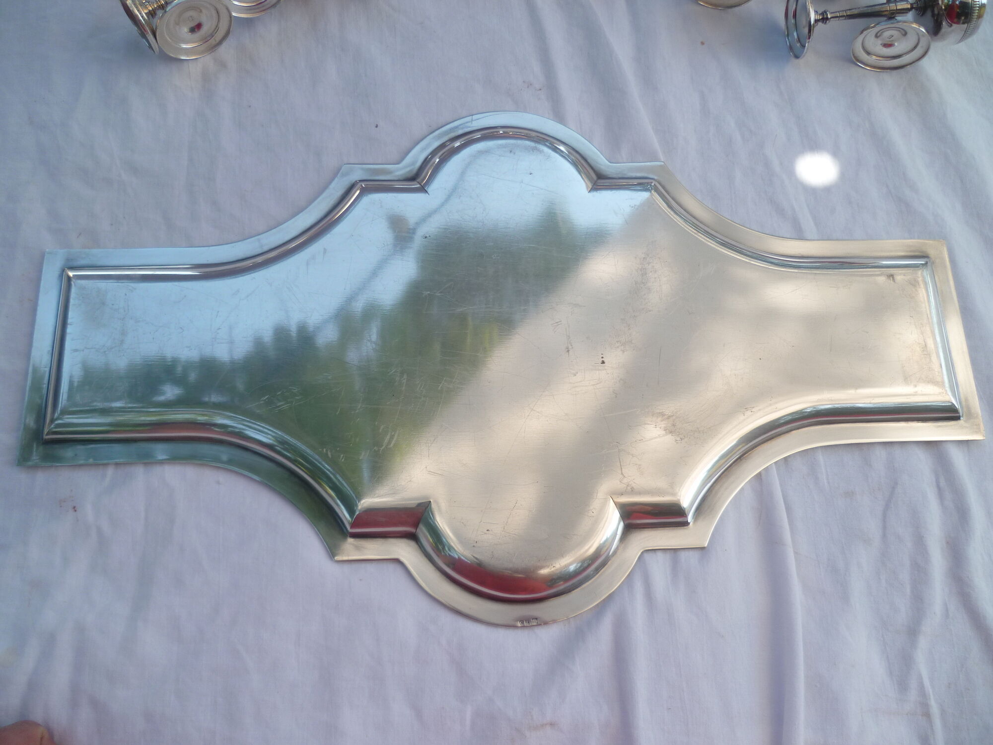 SERVICE A LIQUEUR /VERRINES IN MET. ARGENTE 11 VERRES HIS PLATEAU decoration godrons