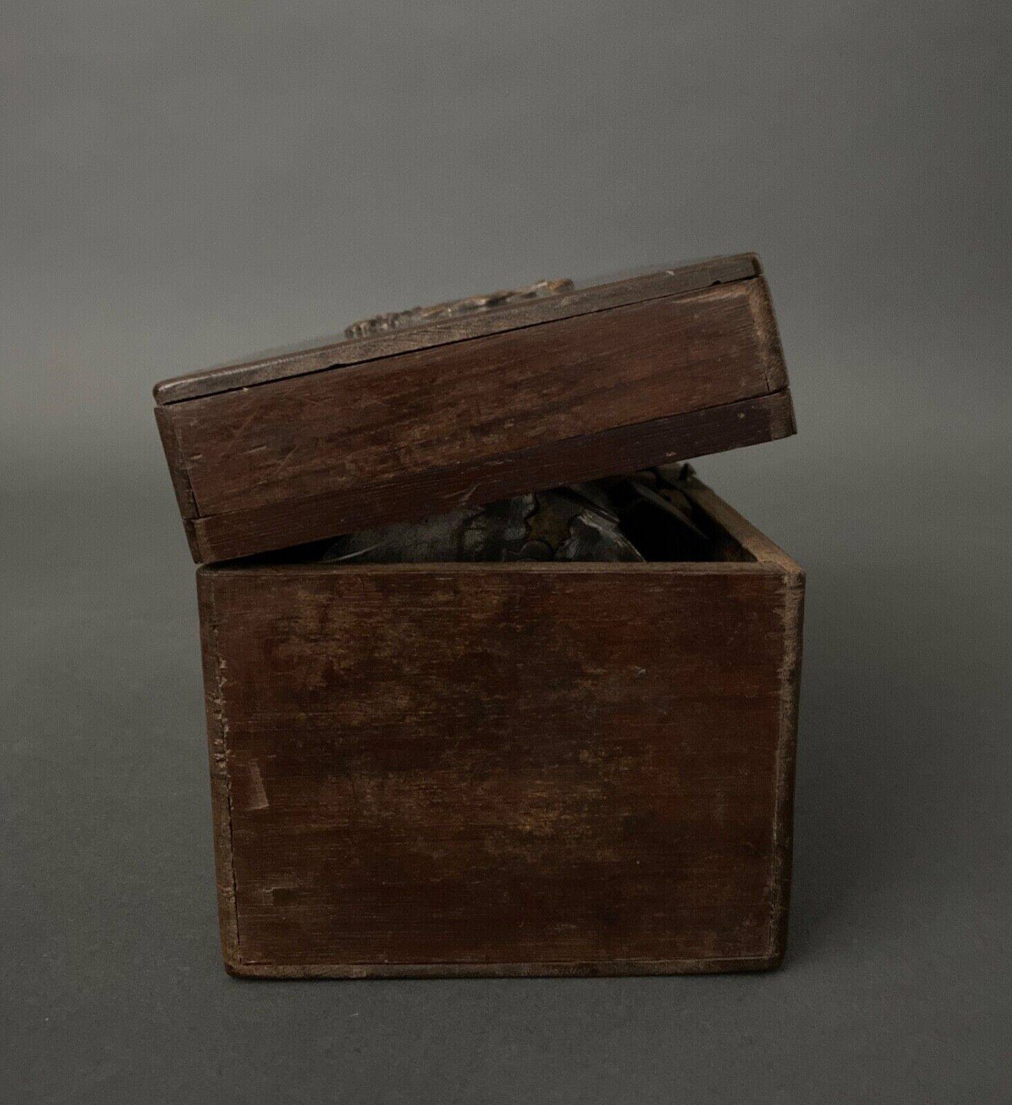 Two reel spools in their original 1900 box