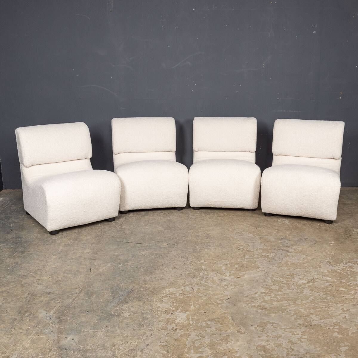 Italian 20thc set of four seats in cream boucle c.1980