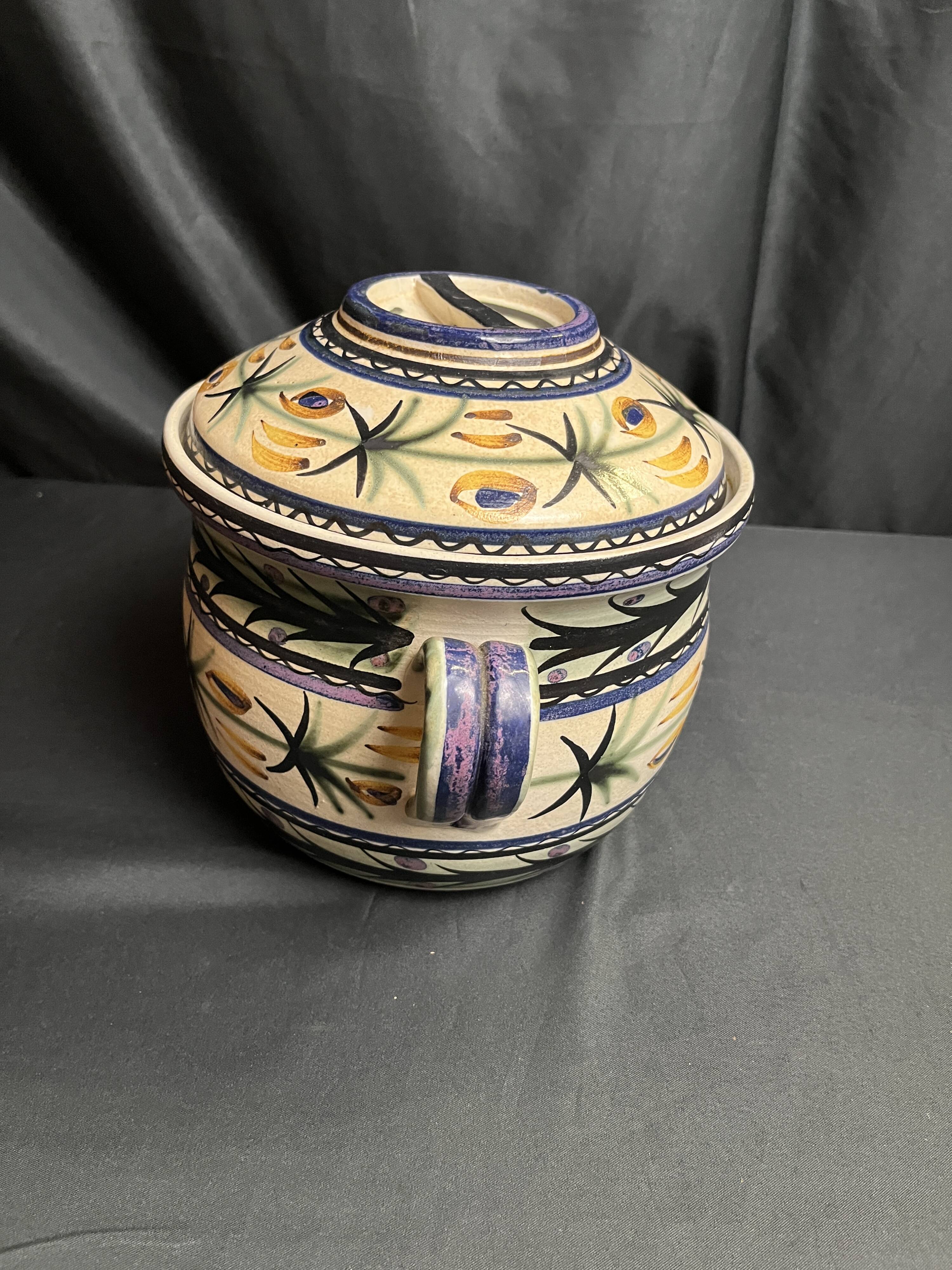 Quimper Keraluc, vintage polychrome earthenware pot or soup tureen circa 1960