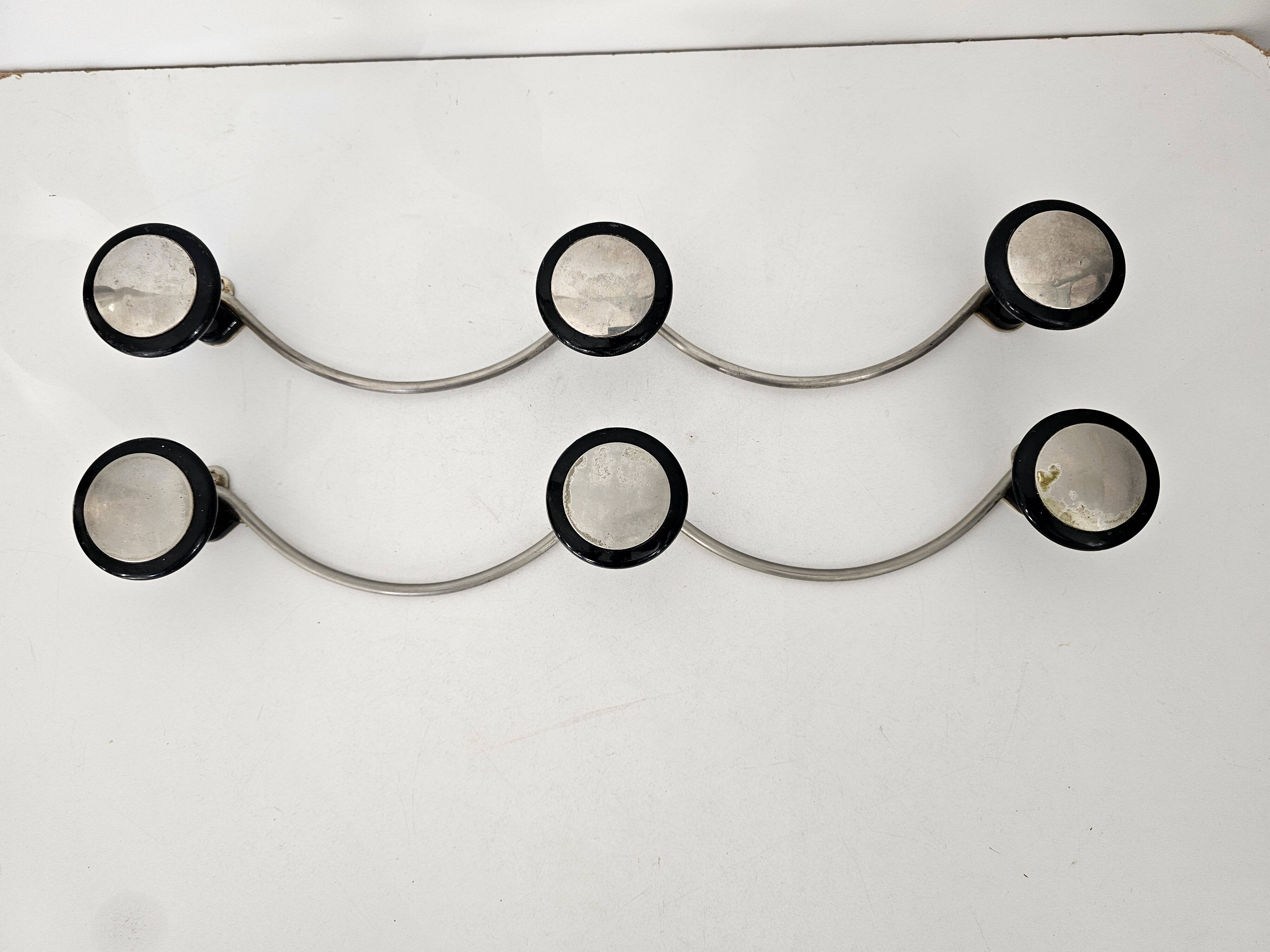 Set of 2 wave effect coat racks (3 hooks) from the 1960s.