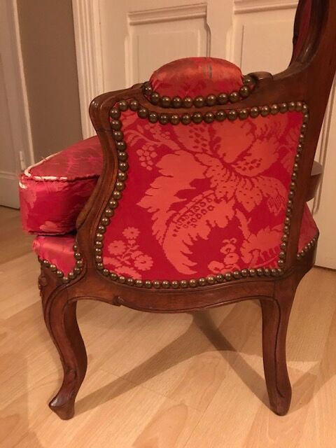 Model Shepherdess of Mastery Louis XV Style