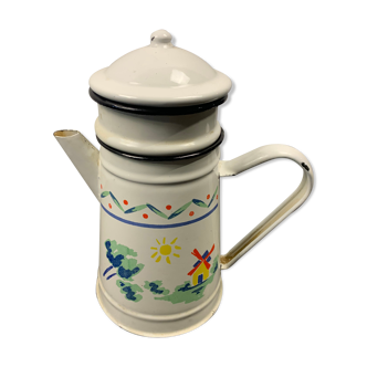 Enamelled coffee maker