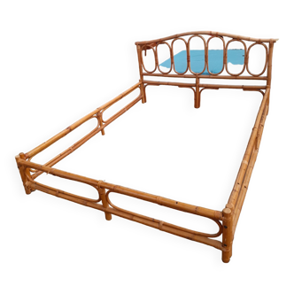 Rattan bed