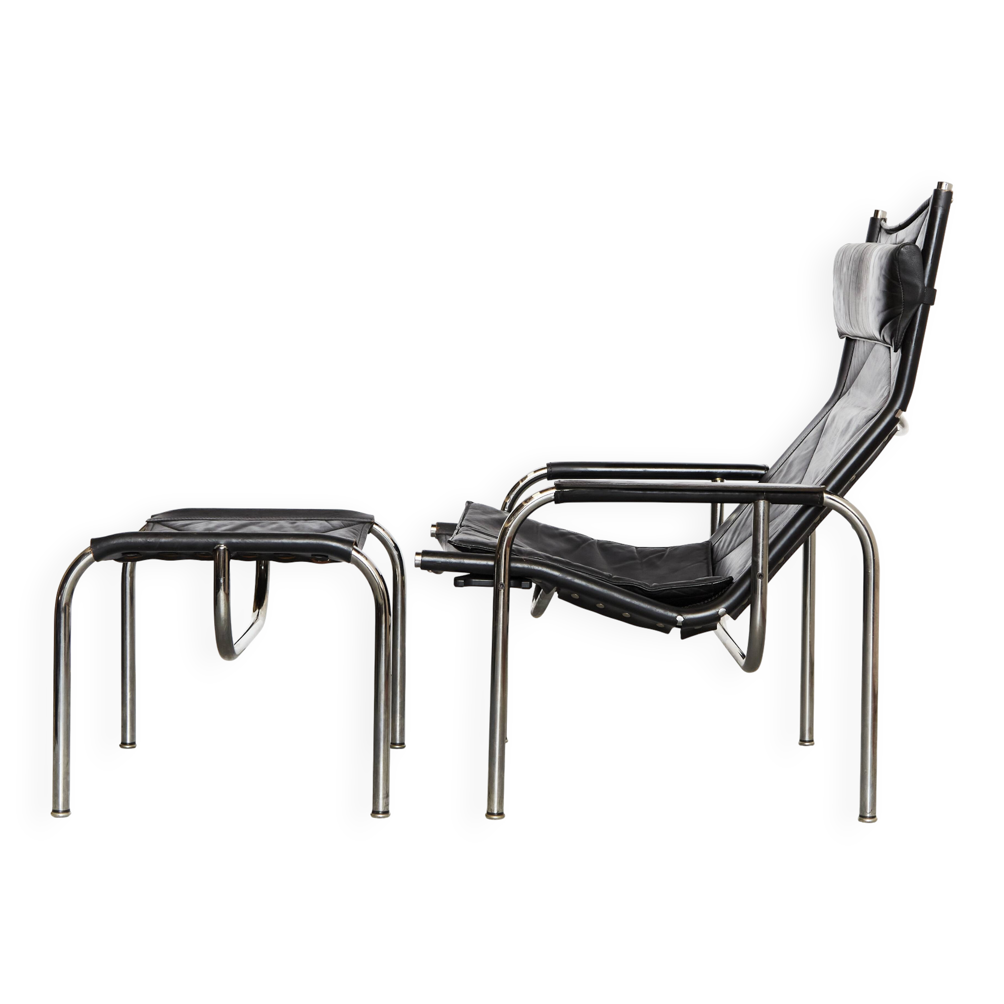 HE1106 et pouf HE1104 par Hans Eichenberger pour Strässle