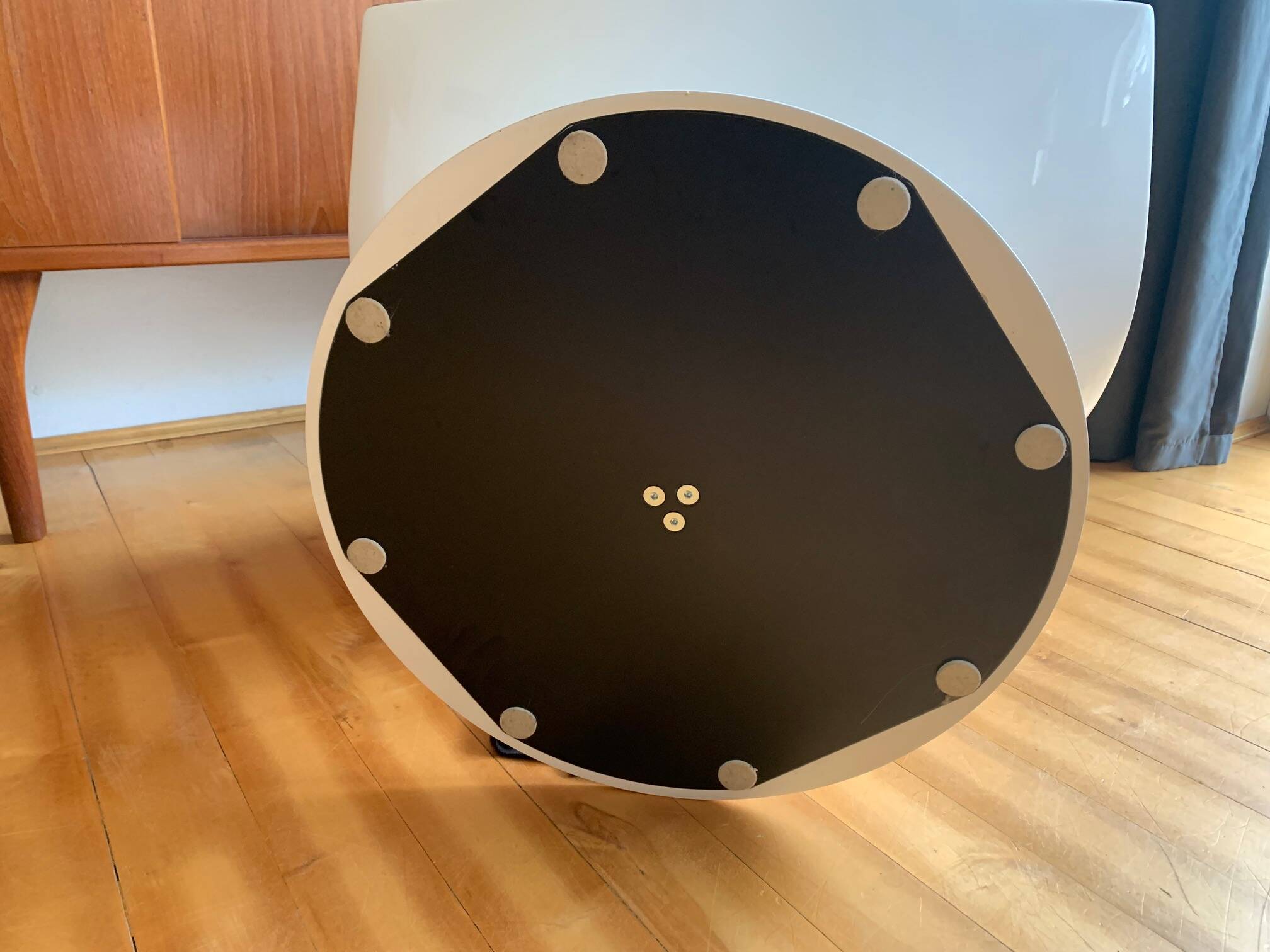 A pair of Moon armchairs by Pietro Arosio, Tacchini, Italy