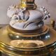 lampe  chrome or et verre gravé 1970 a 80  ,,32x19 ,, tres belle