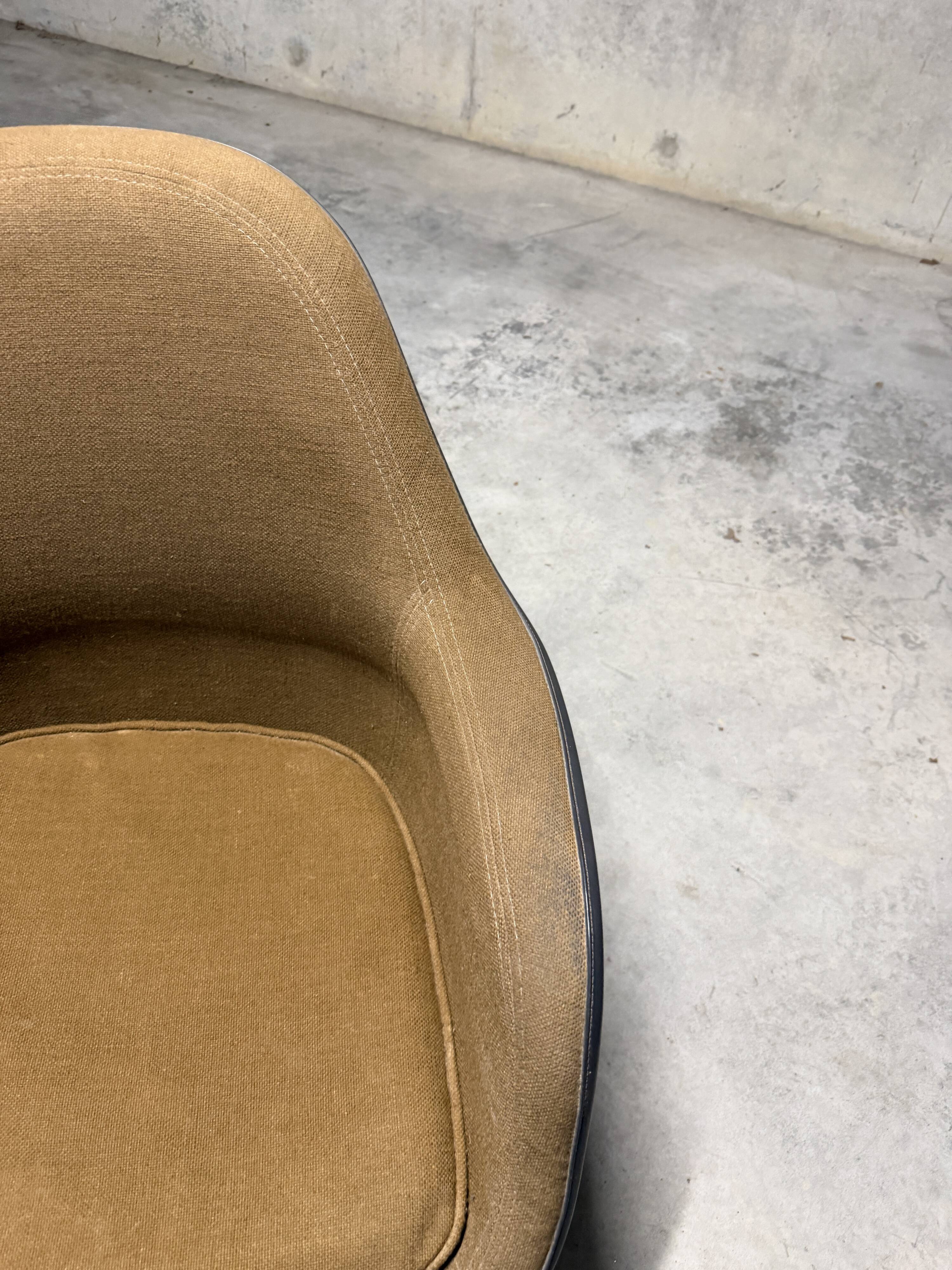 "Loose Cushion" armchair by Charles & Ray Eames for Herman Miller 1970