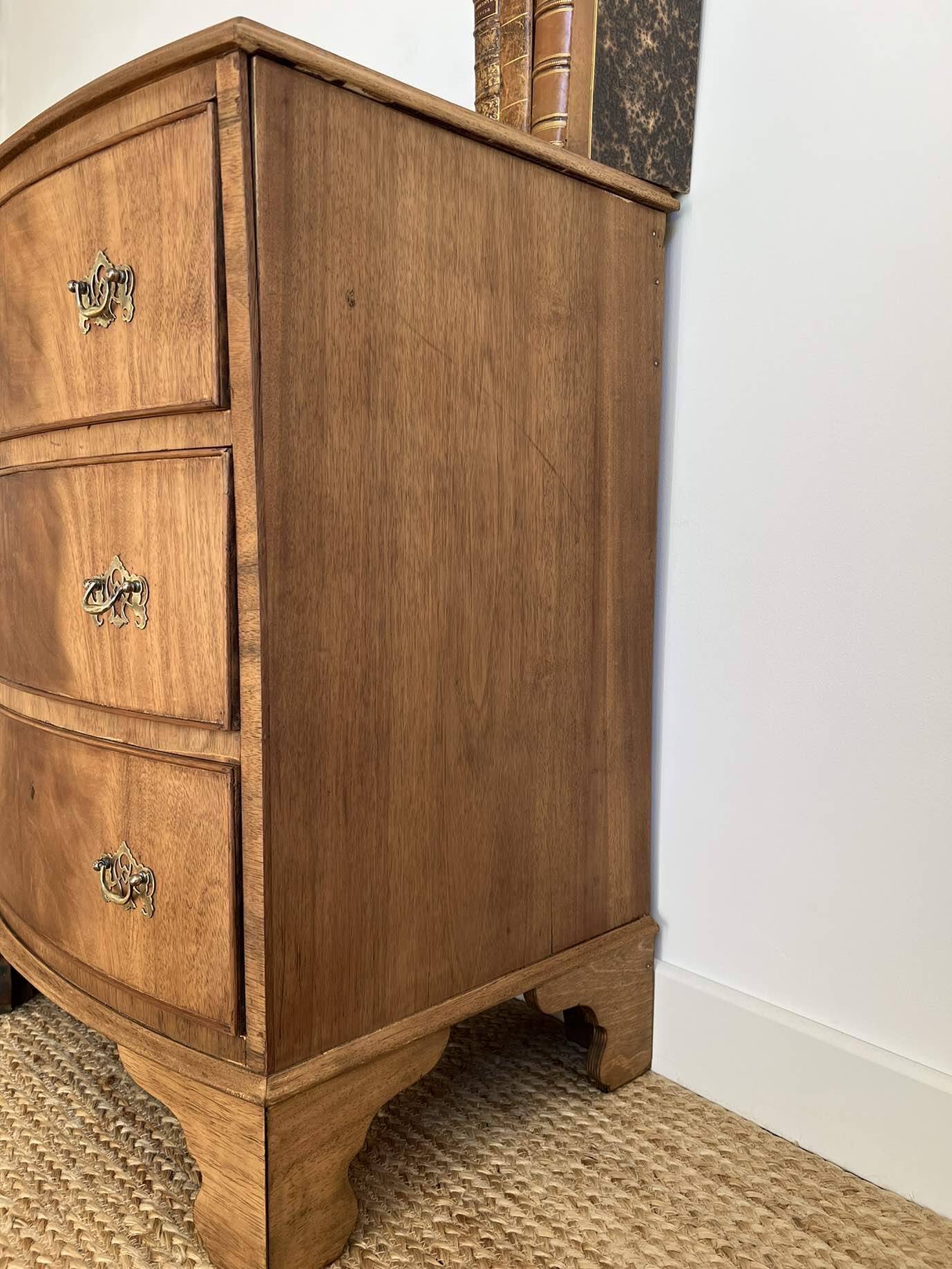 English chest of drawers