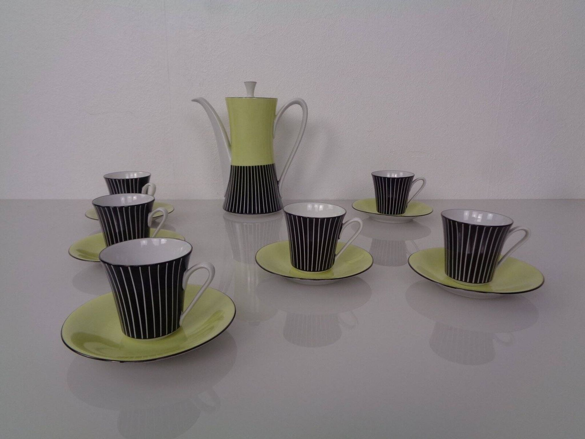 Coffee service for 6 from Vokstedt, Germany, 1950s, set of 17.