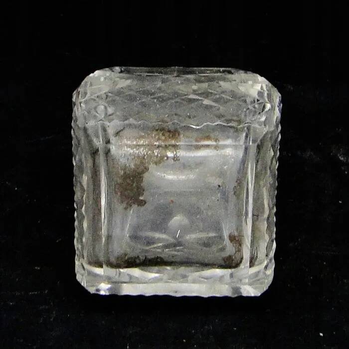 D5H Salt Shaker in Art Deco Style