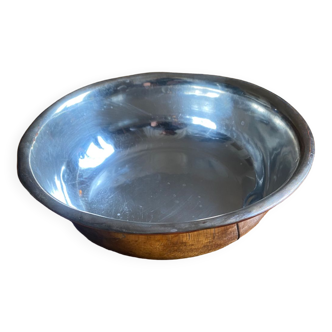 Silver metal bowl