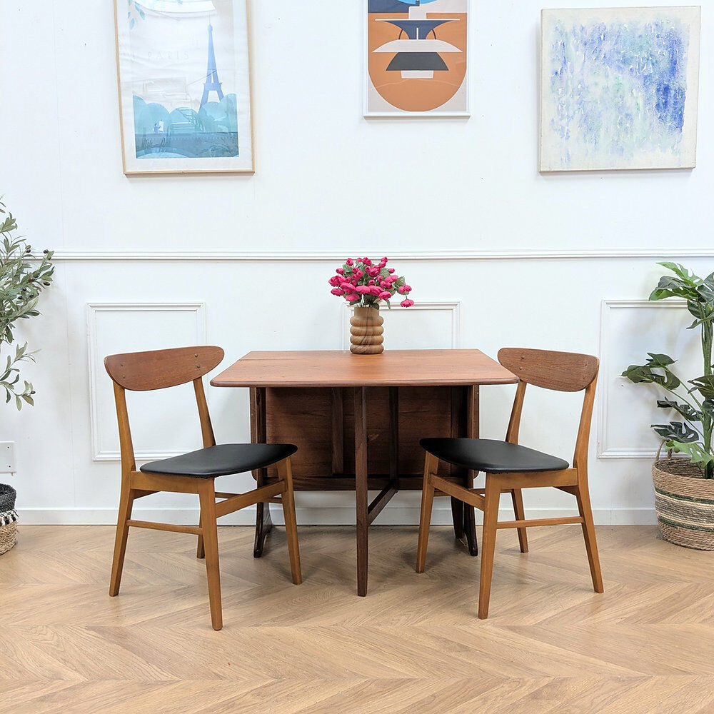 Folding table Gplan