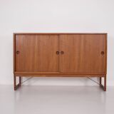 Børge Mogensen, sideboard with sliding doors.