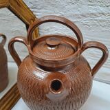 Stoneware chamotte jug