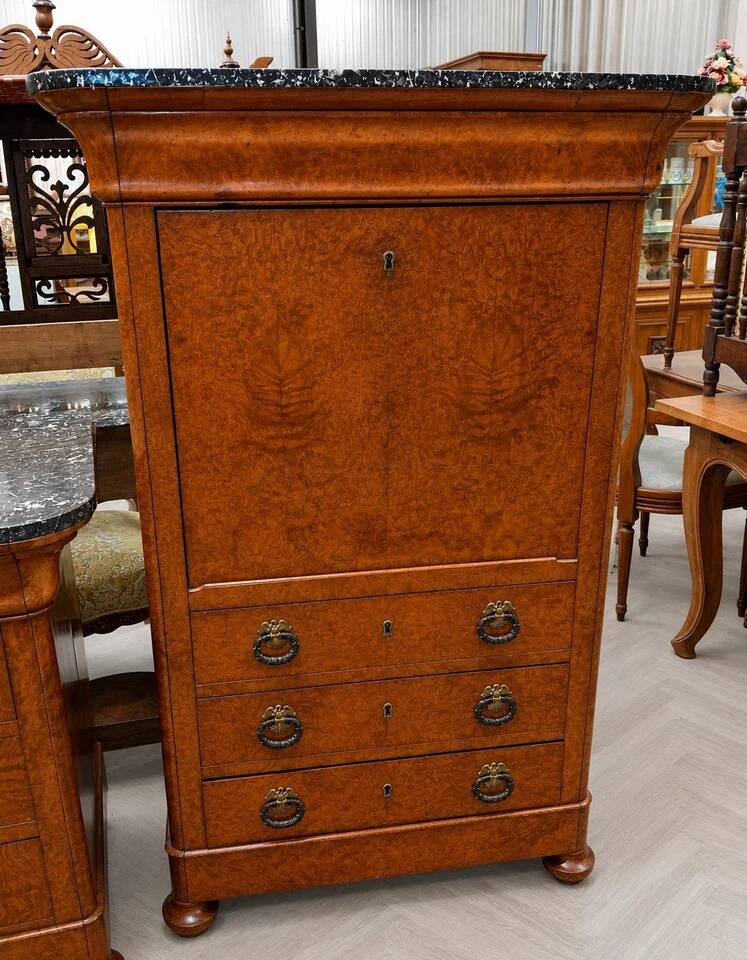 Ensemble de mobilier en pendant époque Charles X