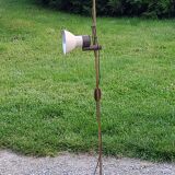 Floor lamp of the 70s in gilded brass lacquered beige metal and brown plastic 2 spots