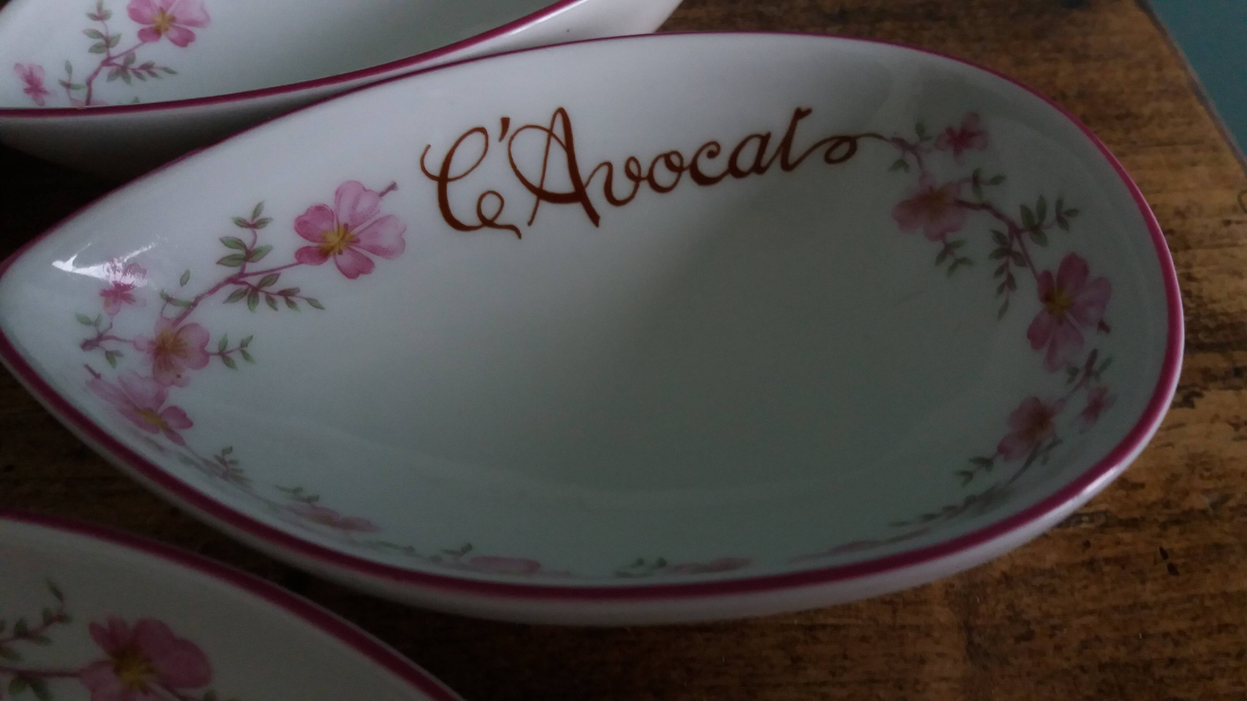 Lawyer's service, porcelain bowls FD Chauvigny