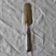 Pelle à tarte gâteaux dessert vintage en métal argenté art déco poinçonnée
