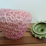 Strawberry slip soup tureen and its two serving dishes Bordallo Pinheiro