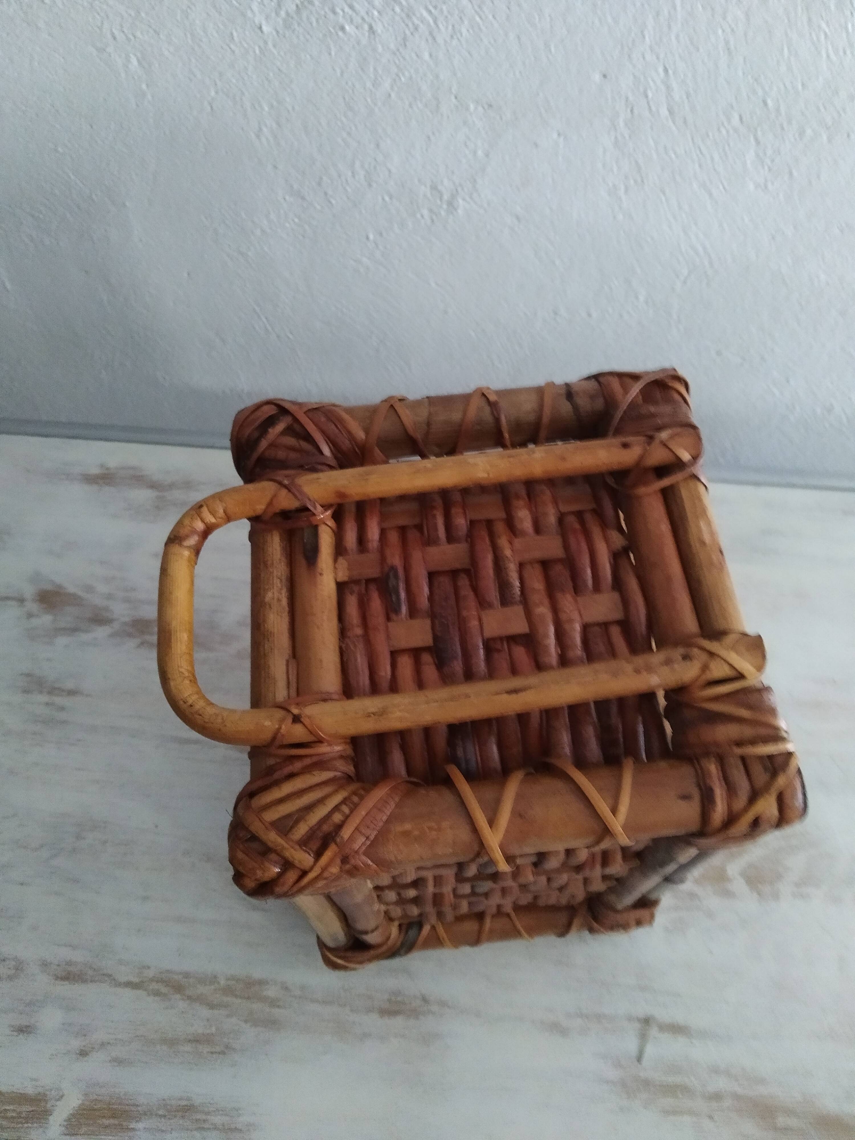 Bamboo storage basket