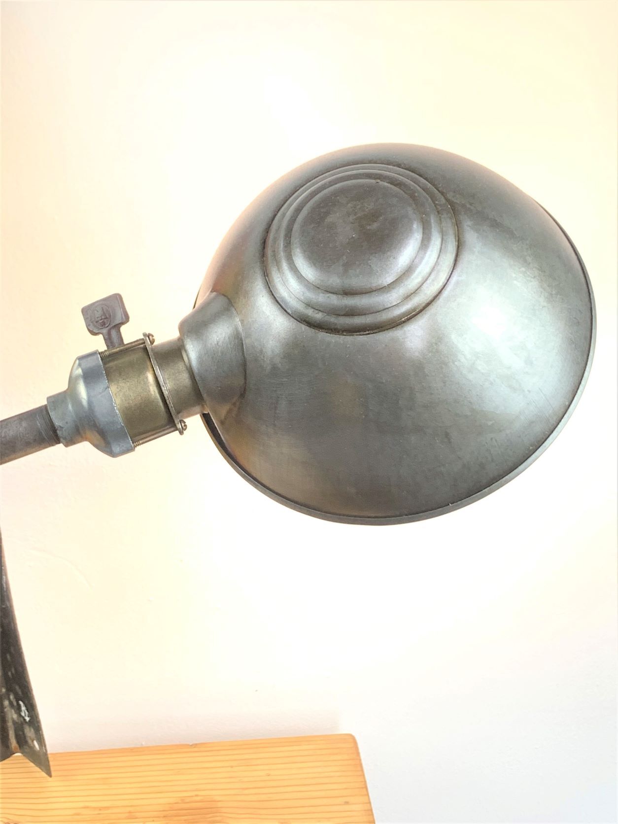 Ajusco adjustable fixture co milwaukee wis old american lamp brand ajusco 1930