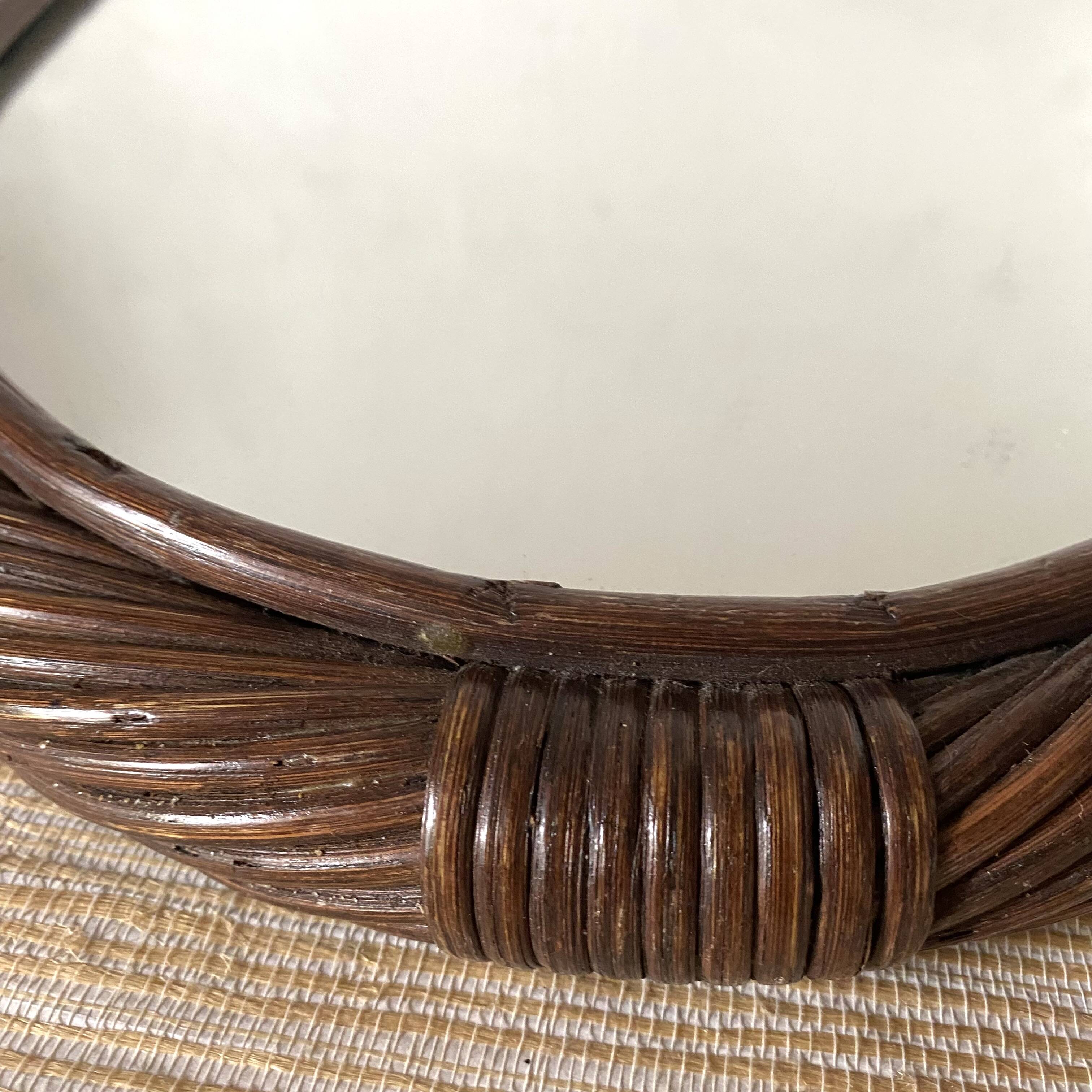 Oval rattan mirror