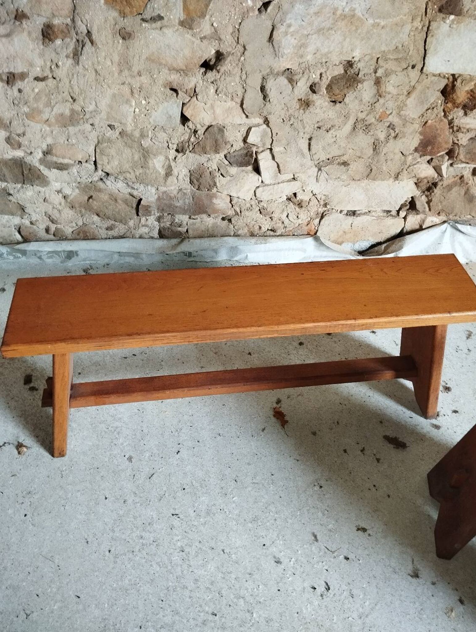 2 brutalist benches and 2 stools from the 1950s.