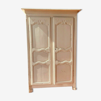 Armoire ancienne en chêne patiné blanc Deux portes moulurées XVIII siècle