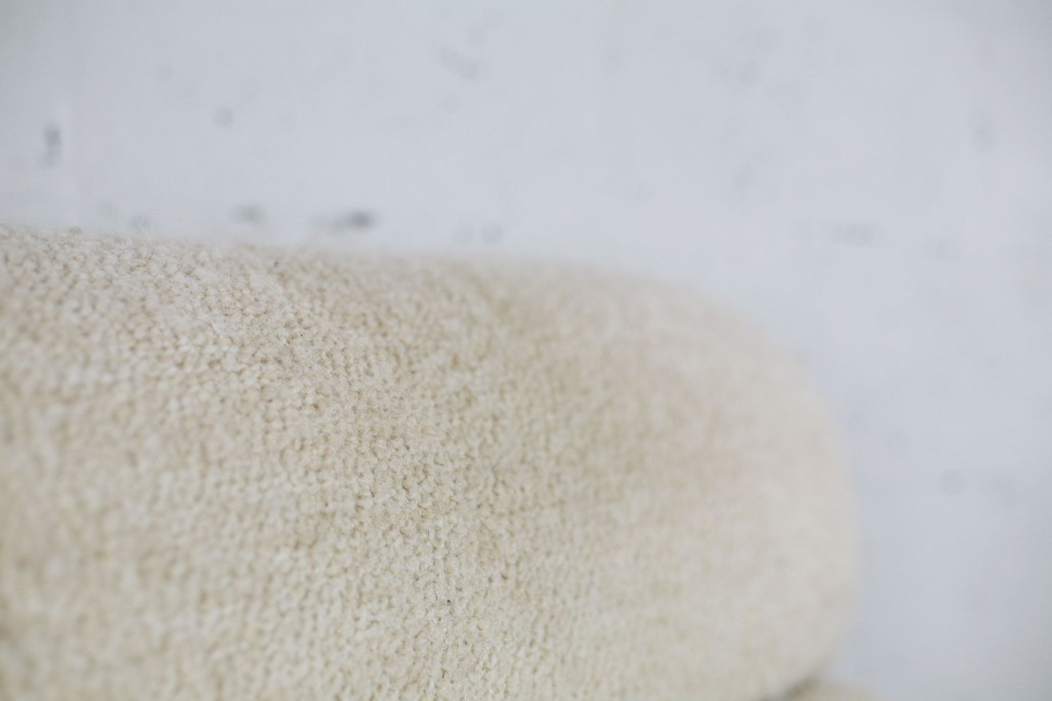Chair "Space Age" in unbleached wool, France, circa 1970