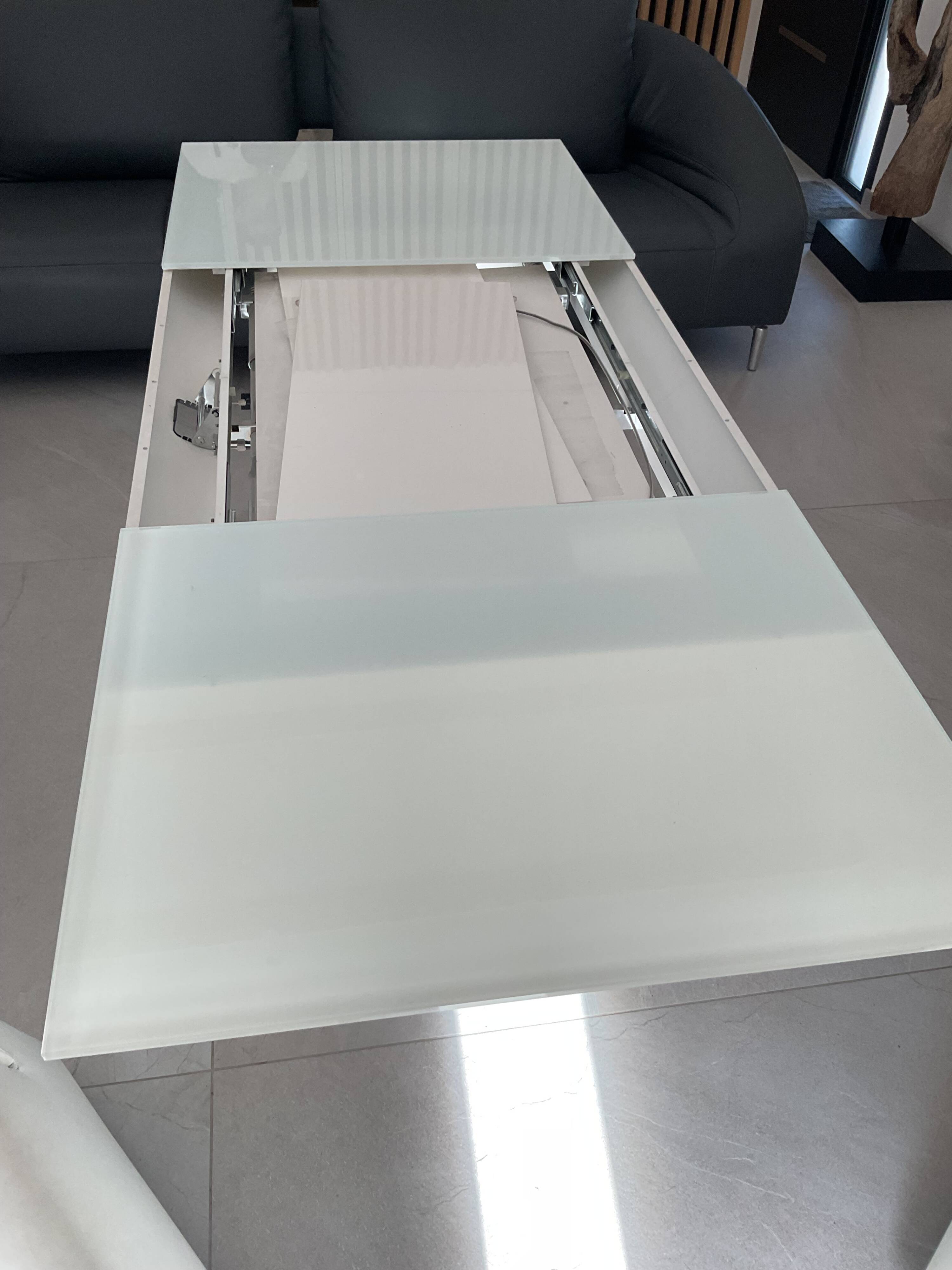 Table basse relevable Yo - yo Ligne Roset