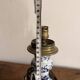 Ancien Lampe Poser Faïence Style Delft Motif Bleu Tulipe Floral