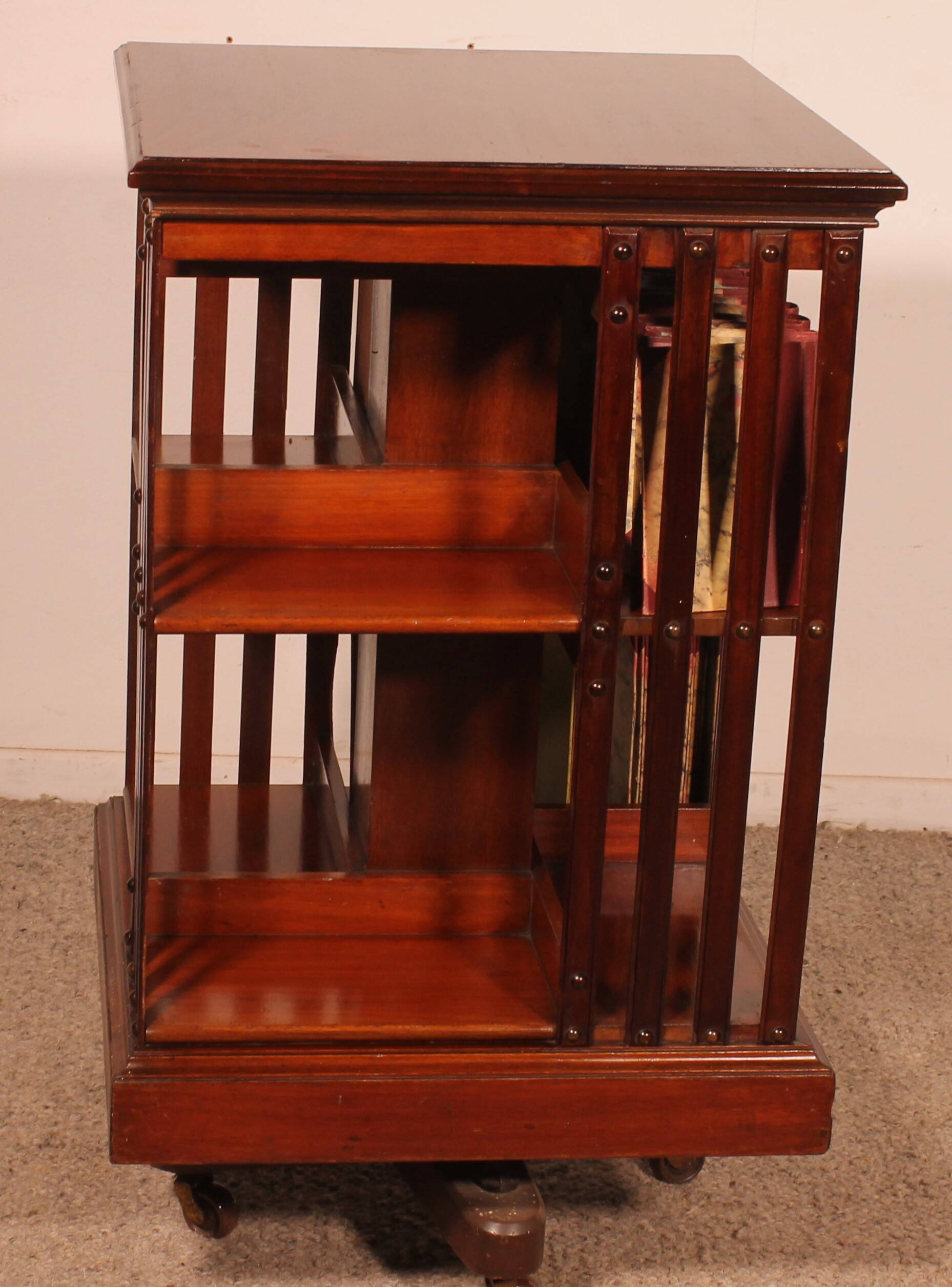 Revolving Bookcase with Iron Base - 19th Century