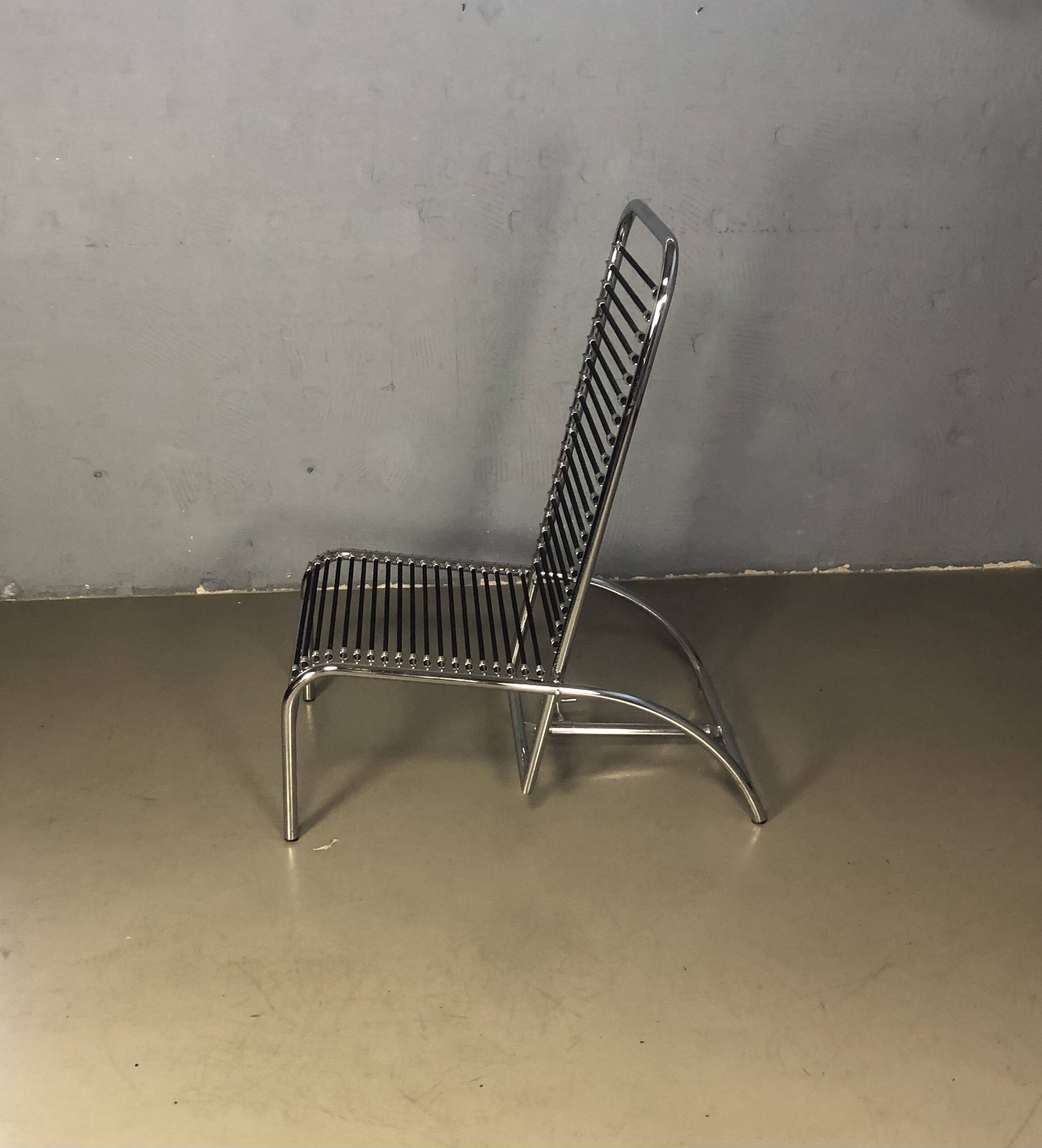 Sandows deck chair