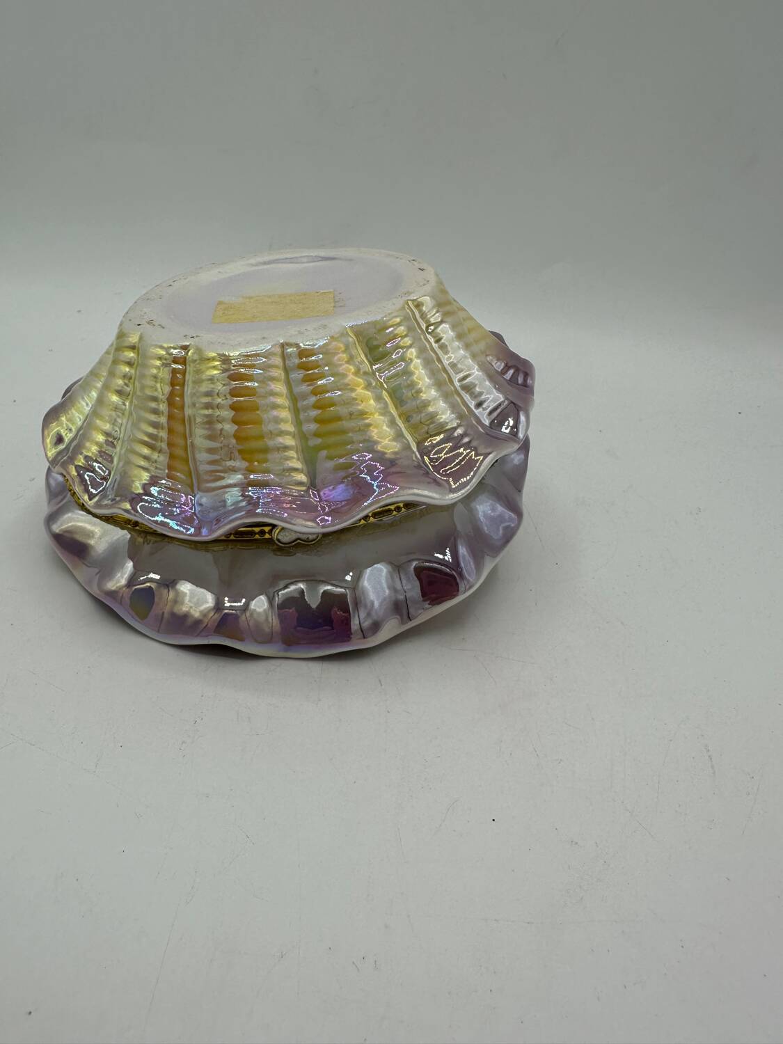 Shell jewelry box