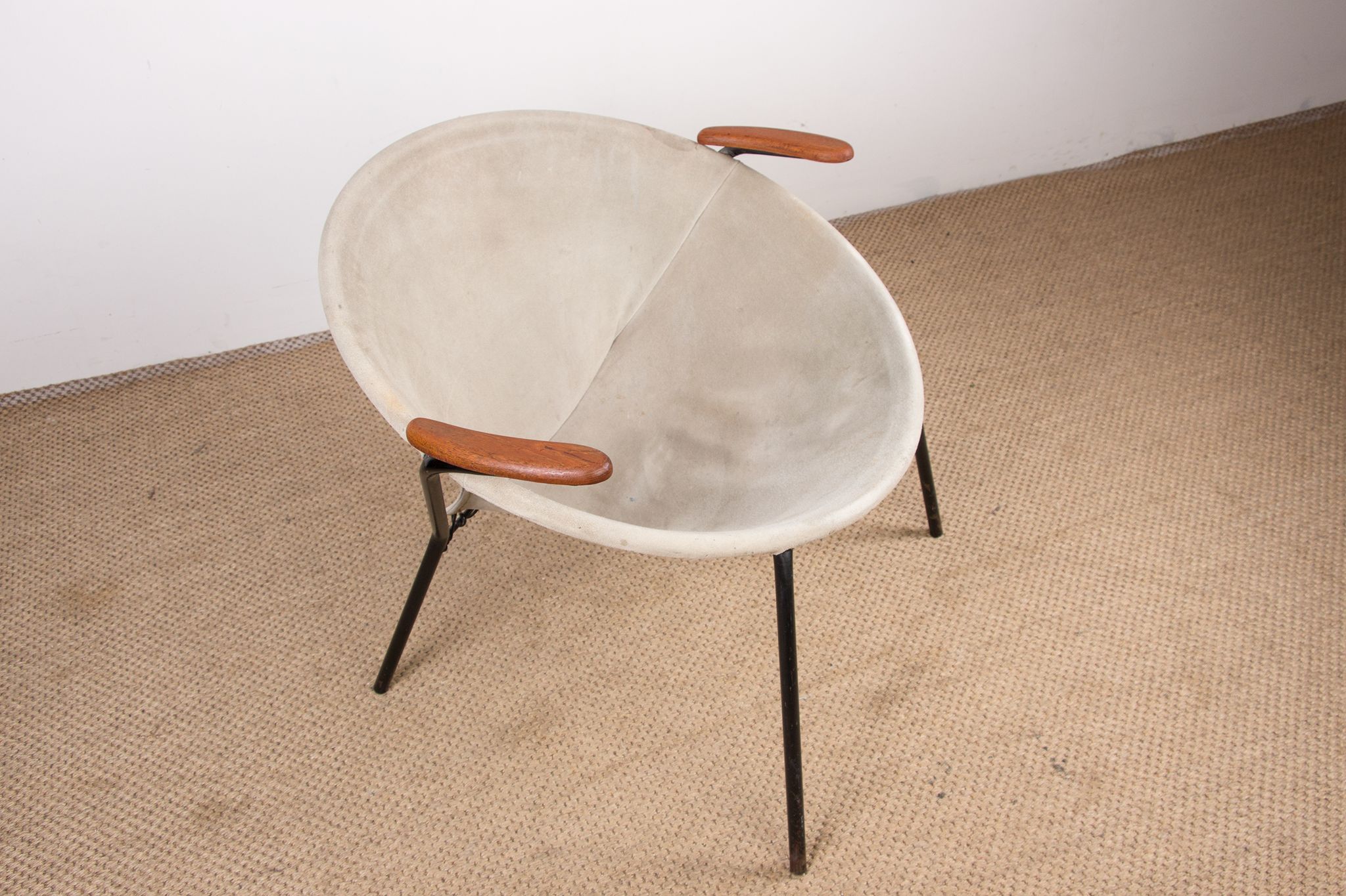 Danish armchair in Leather, Steel and Teak, Balloon model by Hans Olsen 1960.